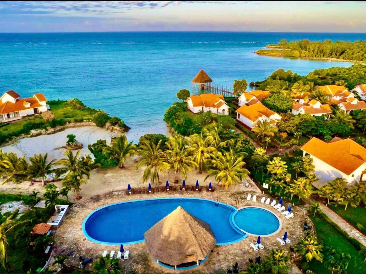 Azao Resort & Spa Pongwe Zewnętrze zdjęcie