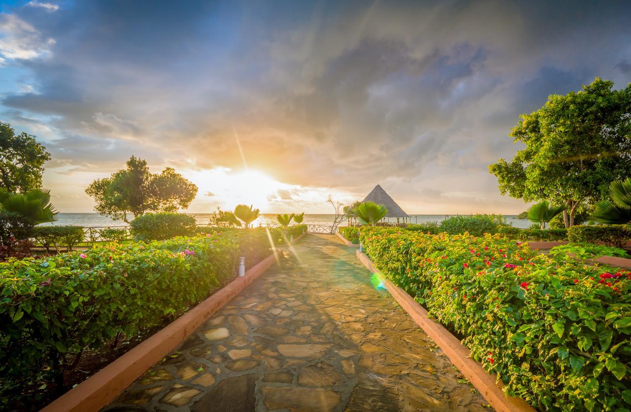 Azao Resort & Spa Pongwe Zewnętrze zdjęcie
